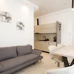 Lux Prime Suite Vienna With Free Parking And Fast Internet 600 Mbits