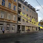 Schubert Park Apartment Near Volksopera Vienna