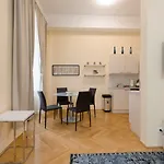 Vienna Apartment Stadtpark