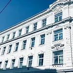 City Residence Rooms & Apartments