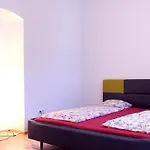 Art Apartment