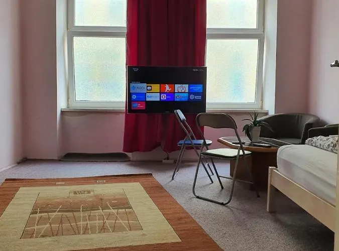 Apartment Without Bath