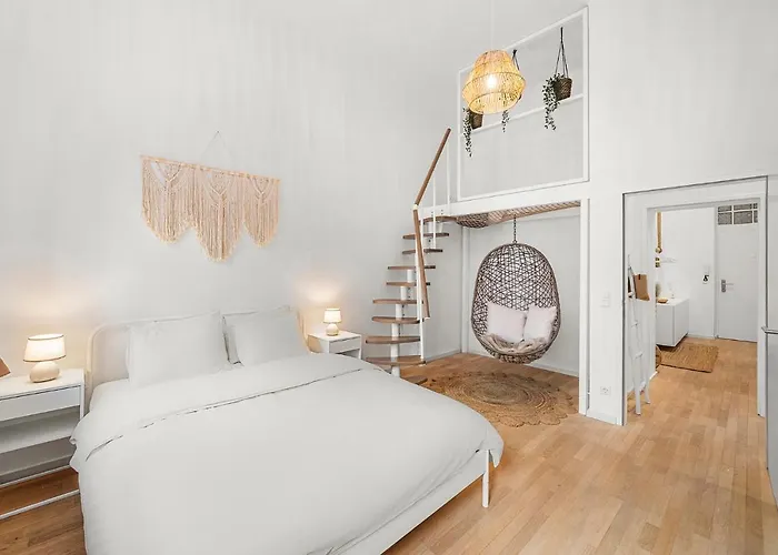 The Boho Loft Vie