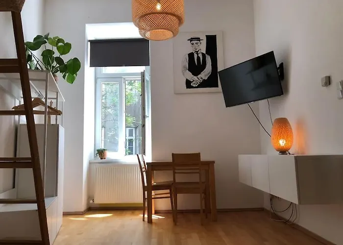 Neues, Gemuetliches Studio Im Zentrum In Ruhelage