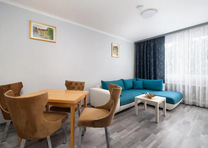 Rare Hidden 1Bd Gem On Shopping Street Near Schoenbrunn W Lift Access