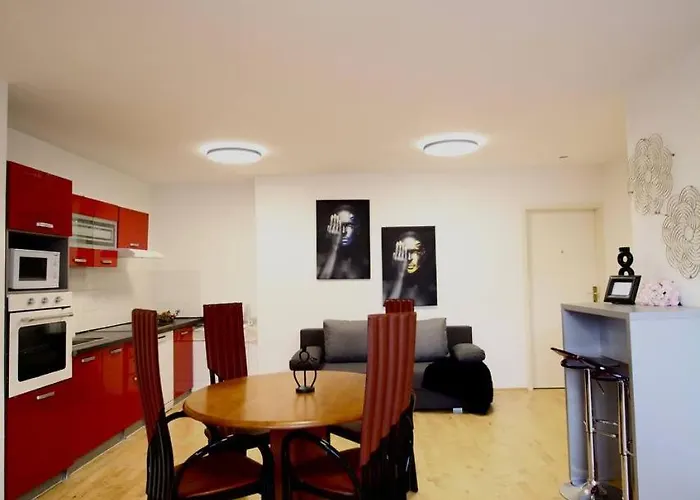 Family Apartment In Praterstern Area Dw20