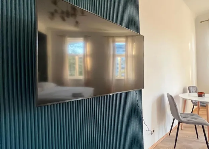 Apartment Schoenbrunn Near Metro