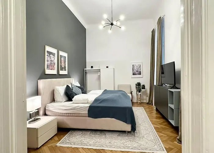 Most Central Apartment In Vienna