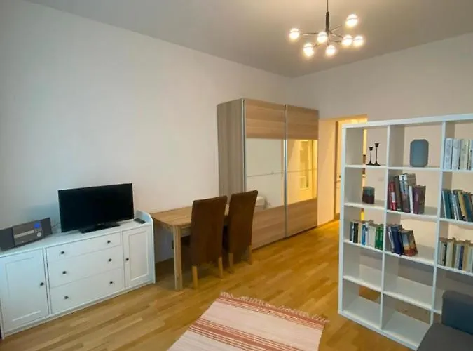 Pleasant Apartment In Alsergrund