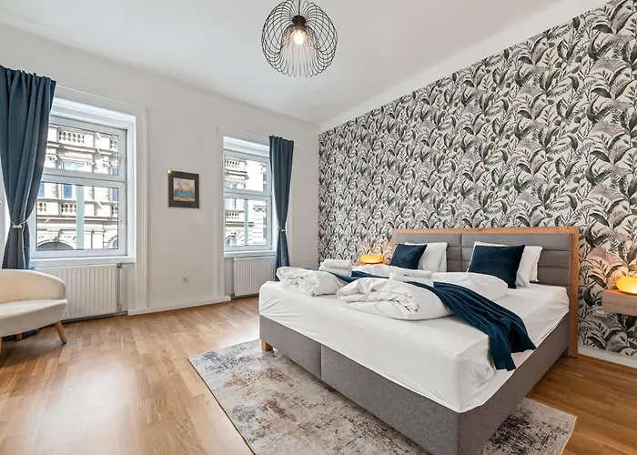 4Ty3 Apartments - Rochus-Market City Apartment Is Calling