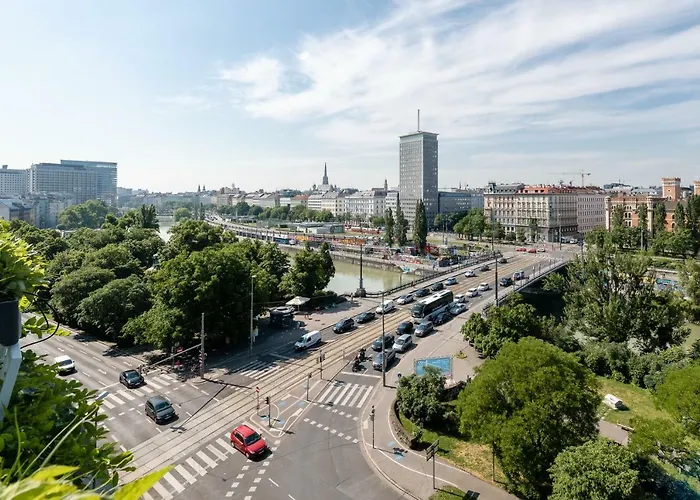 Skyflats Vienna Ring View
