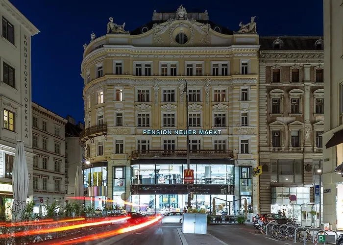 Pension Neuer Markt
