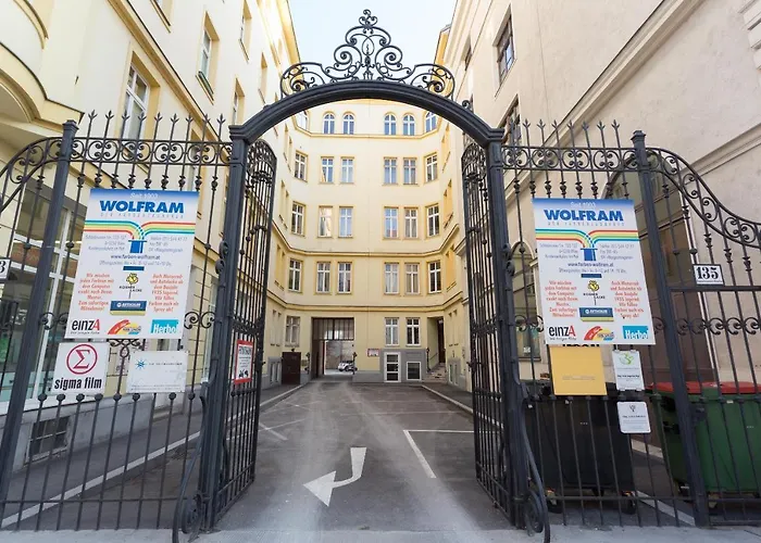 Margareten Long Stay Apartments