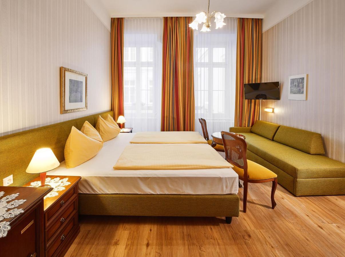 Austria - 3*