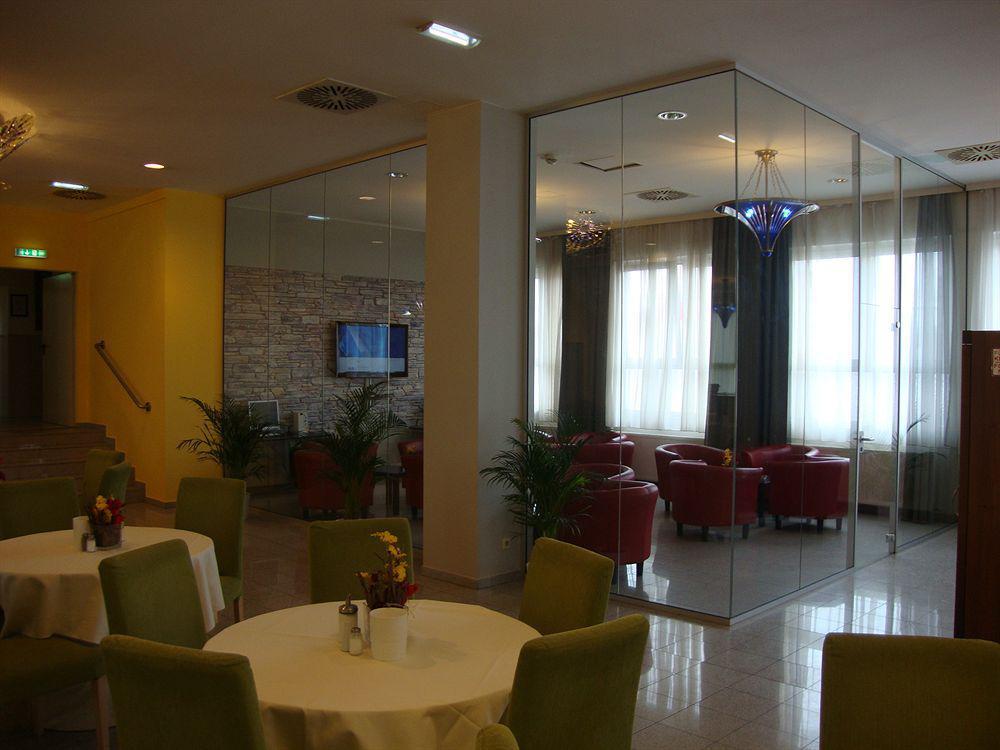 Hotel Lenas Donau Wien