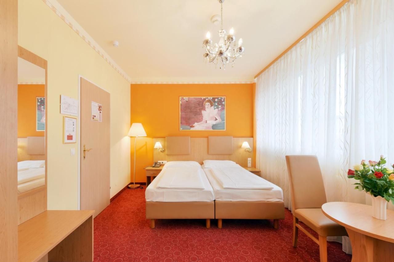 Garten- Und Kunsthotel Gabriel