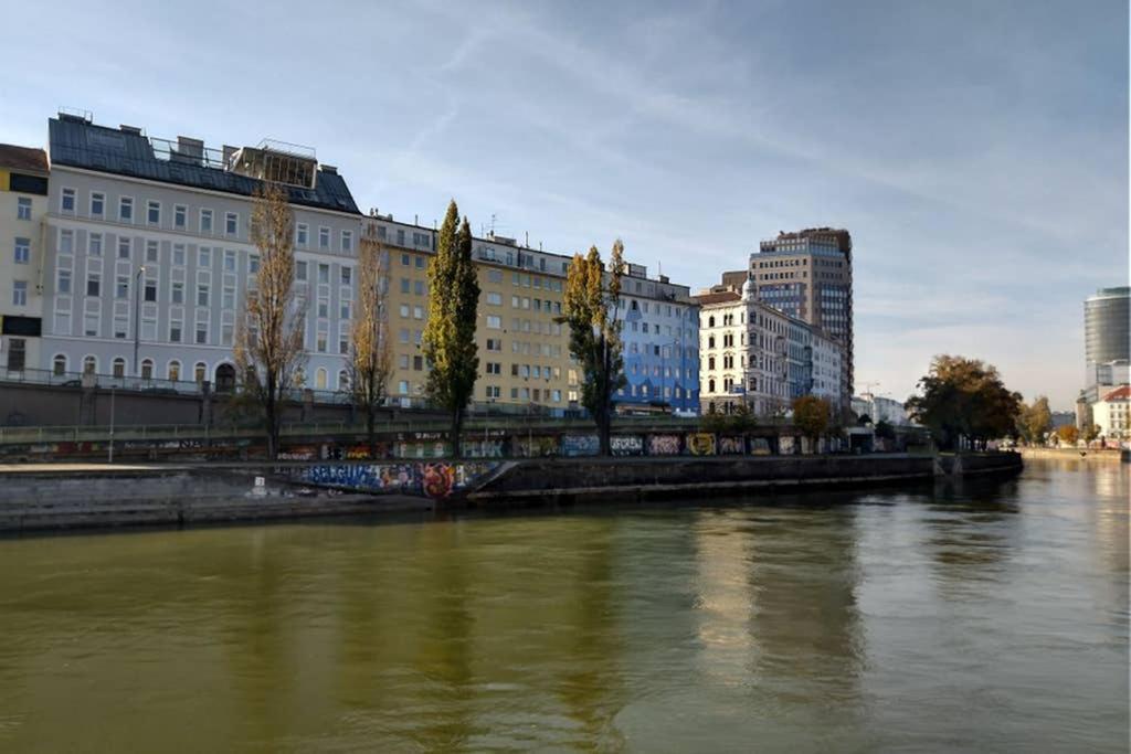 Family With Two Bathrooms Near To Center Apartment Vienna