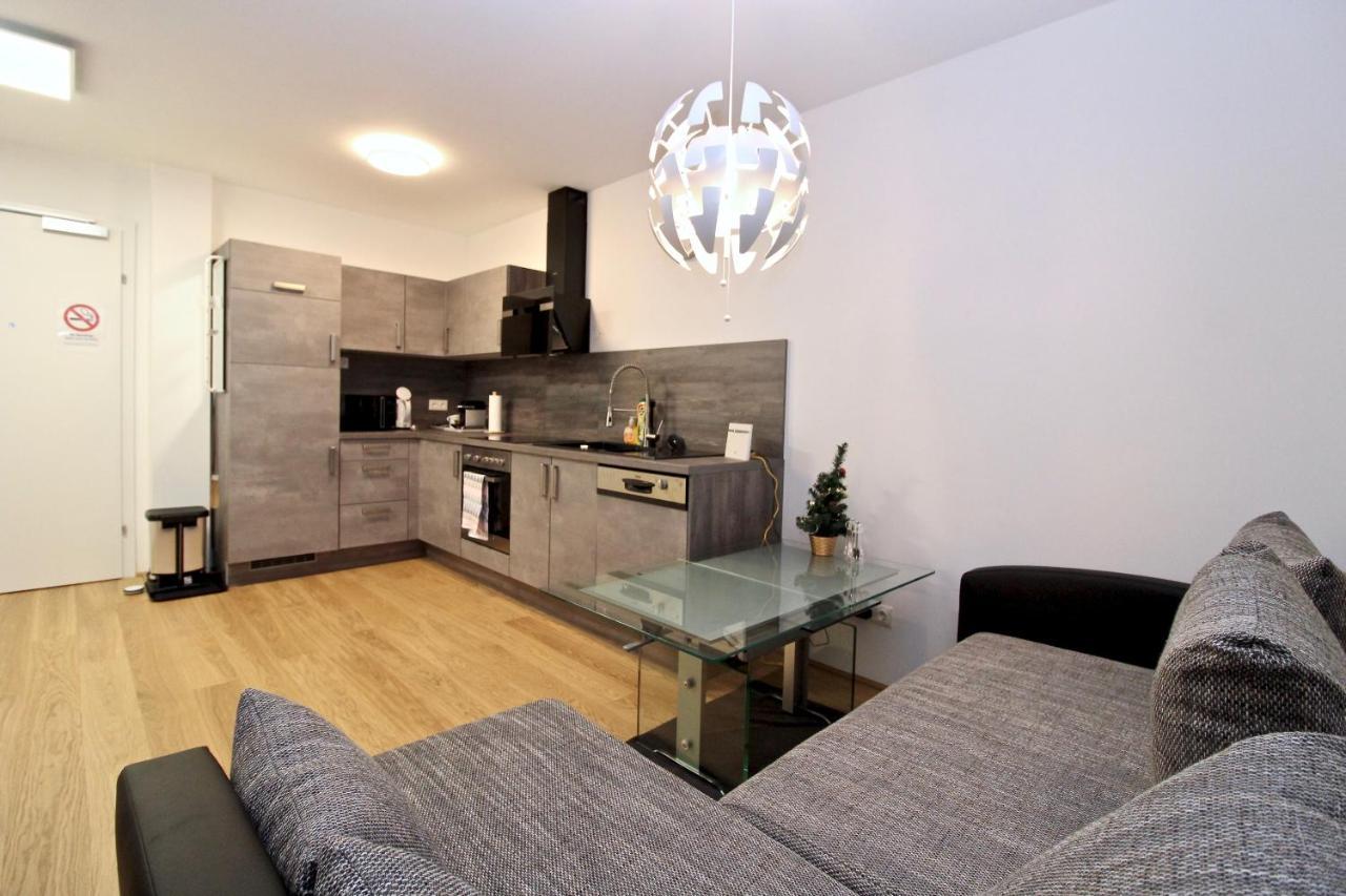 Balcony/pool/free Parking Garage * Vienna