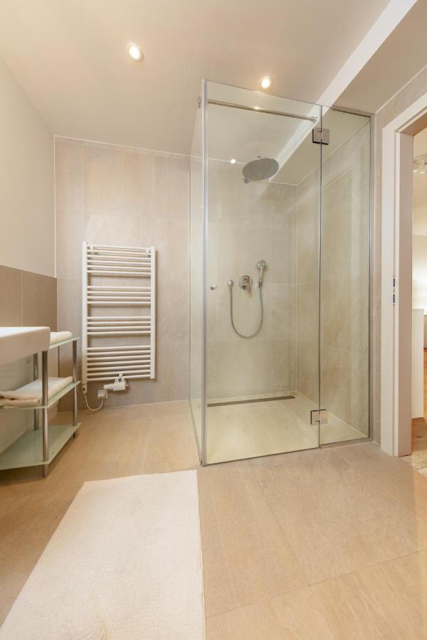 Apartment Castelligasse Vienna