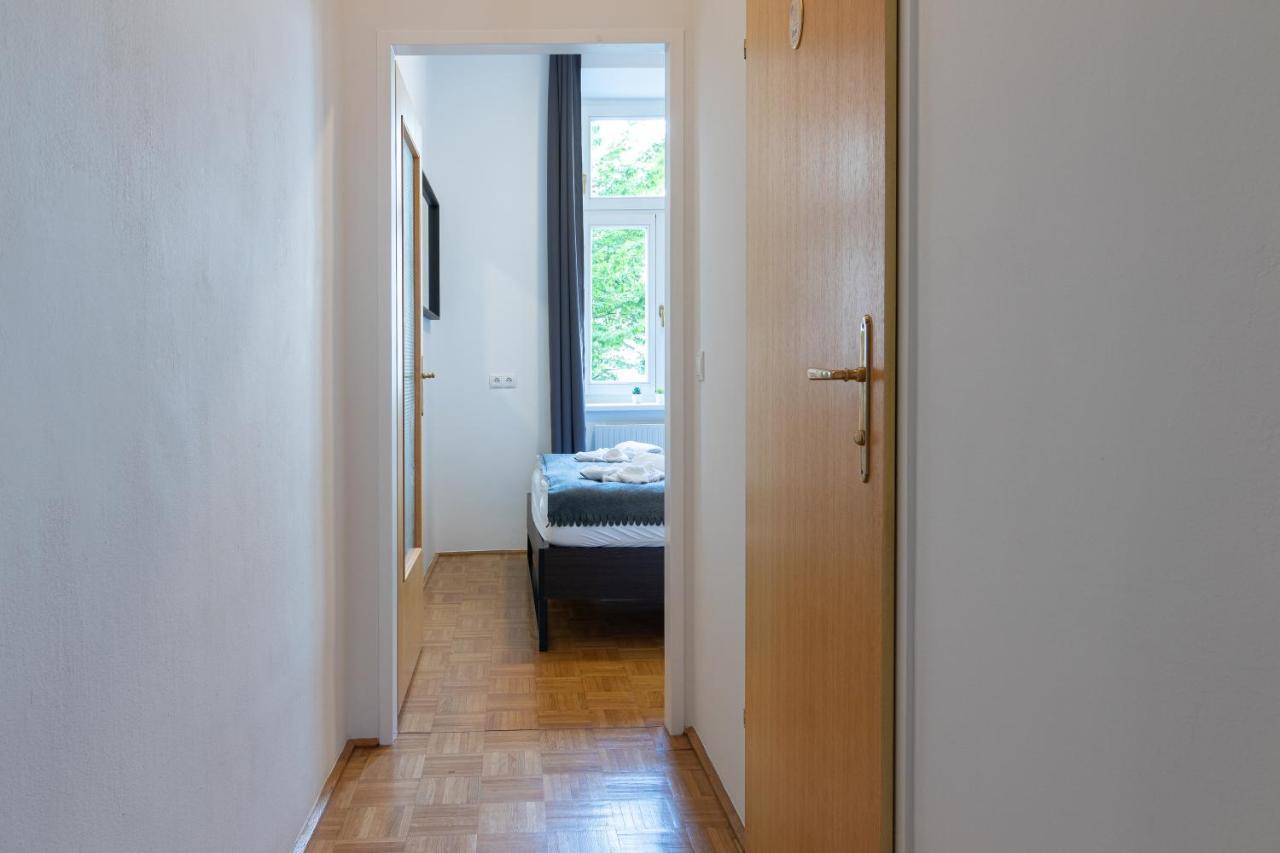 Apartment Station
