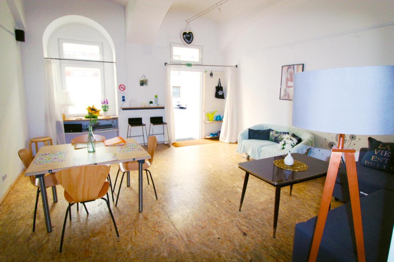 Apartment Laer Hundertwasserhaus Vienna