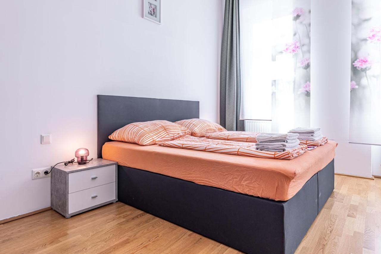 Apartment Ley *