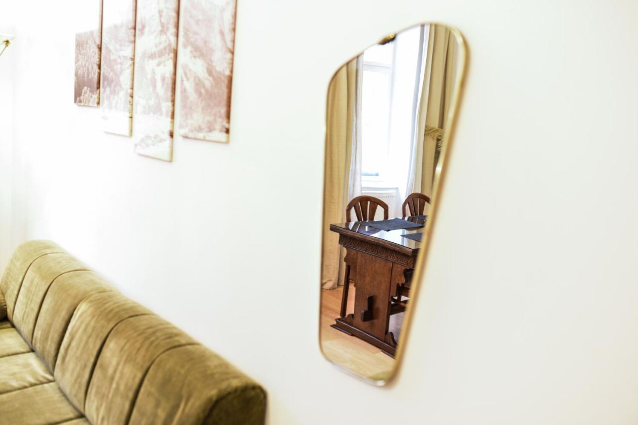 Apartment Vintage By Jr Wien