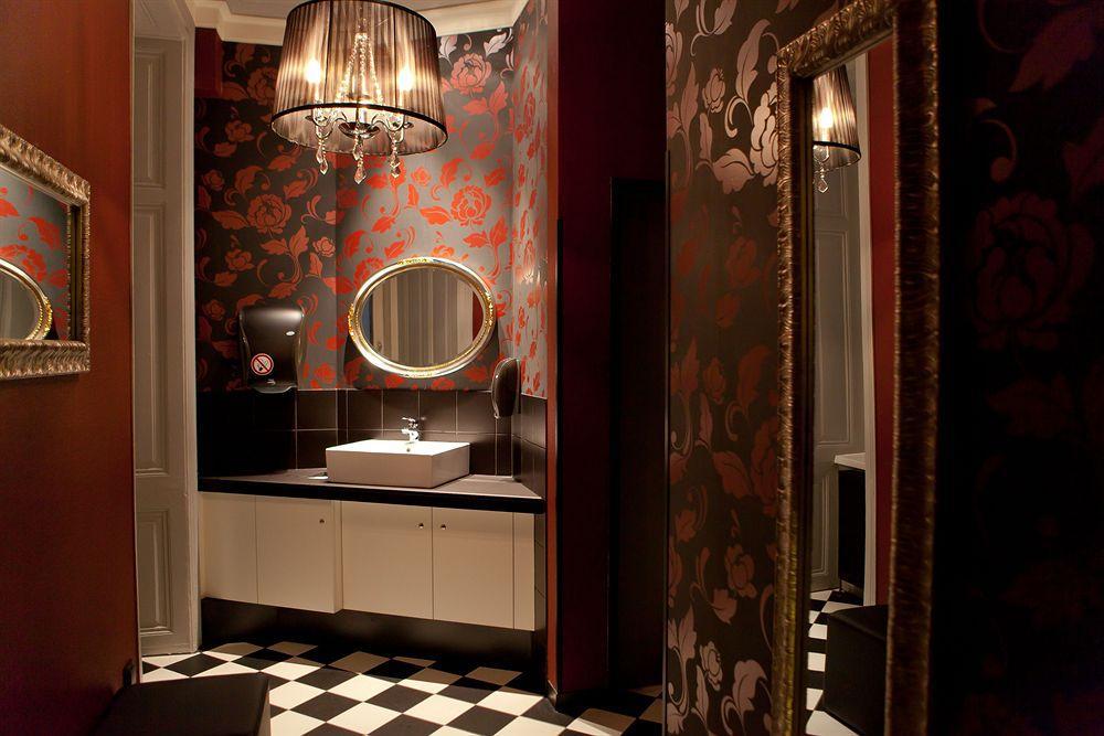 Fuerst Metternich Hotel