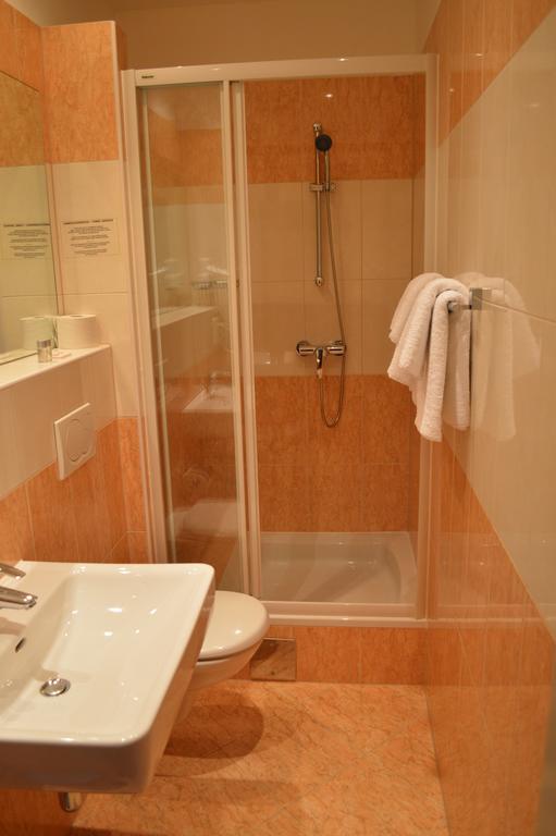 Bed & Breakfast Walzerstadt Vienna