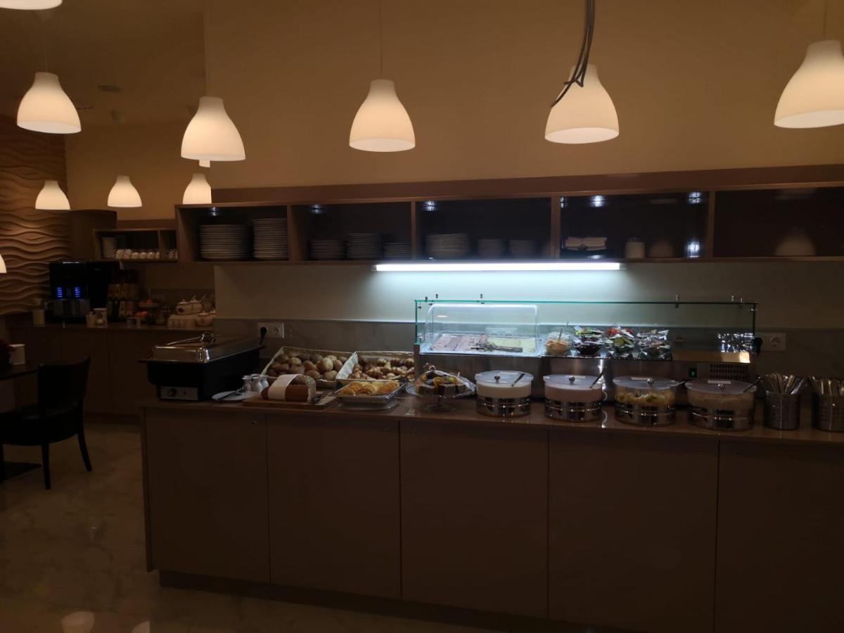 Ch-hotel Luka Budget