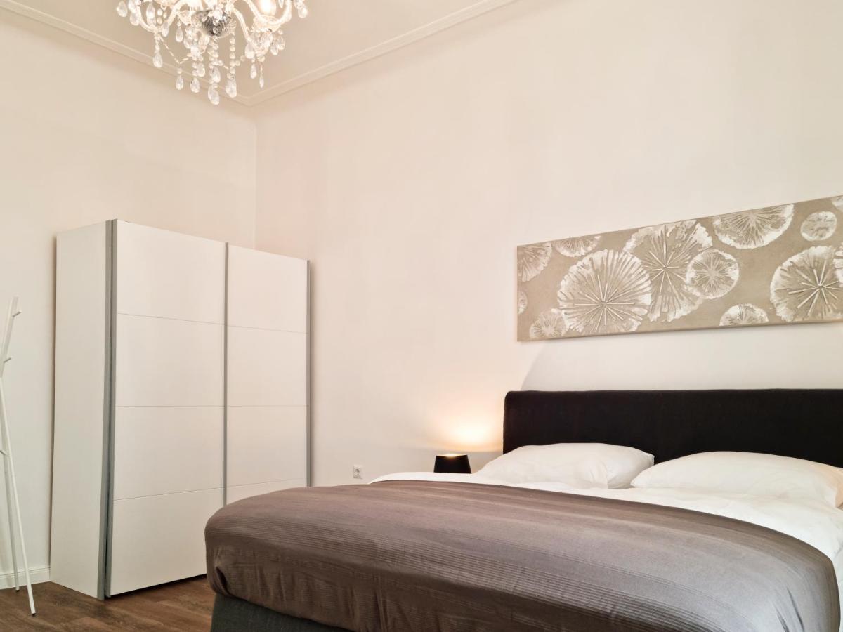 Guest house Mozart - Newly Renovated Vienna