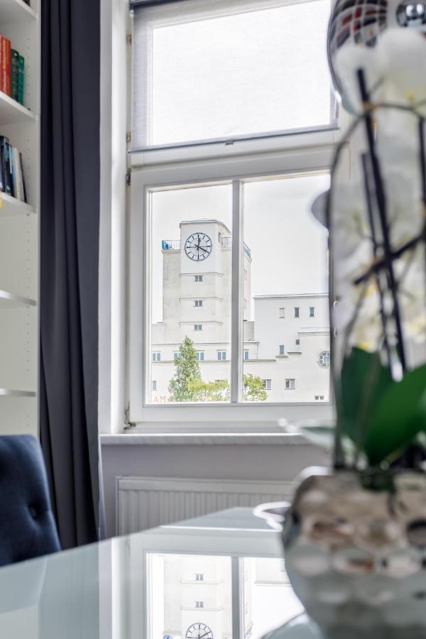 Central And Chic - Next To Metro U1 Apartment Vienna