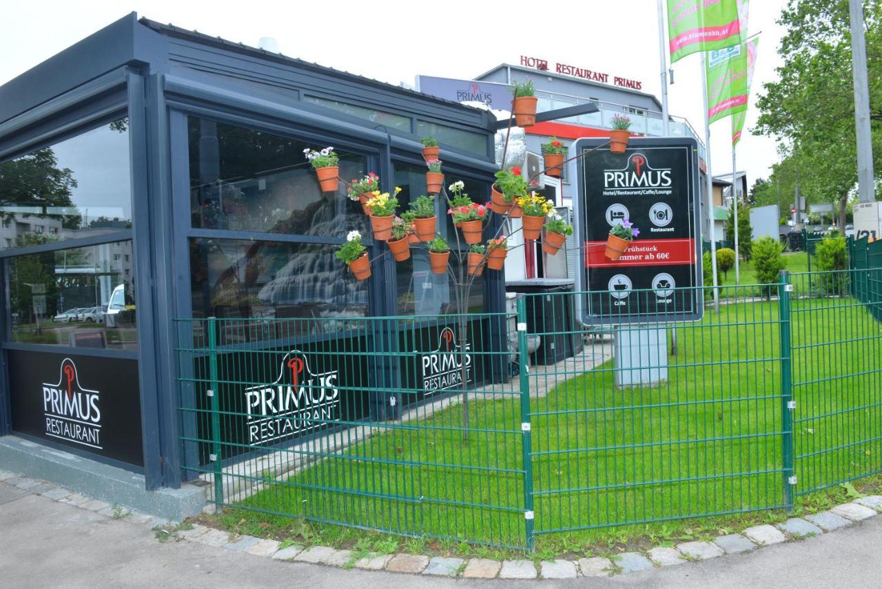 Hotel Primus & 3*