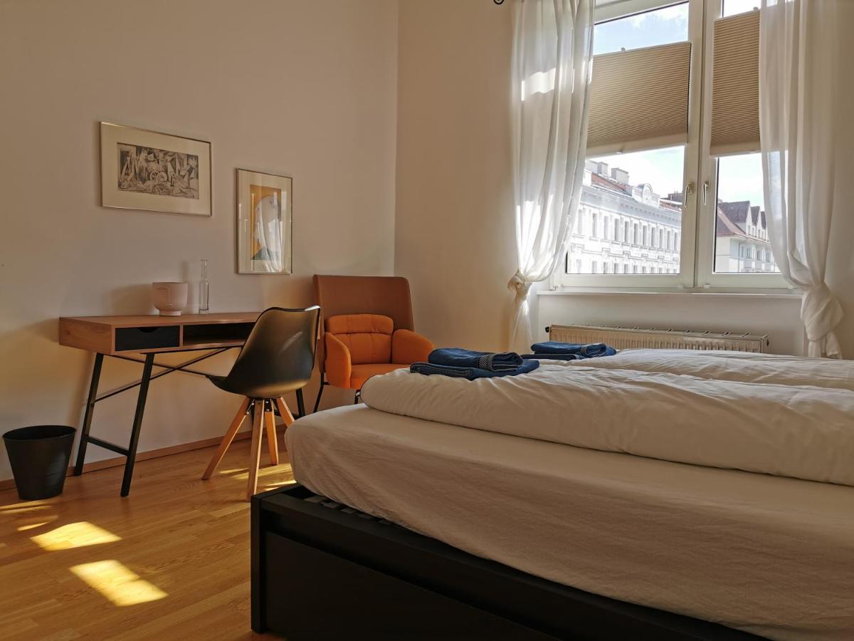 Experience Apartment