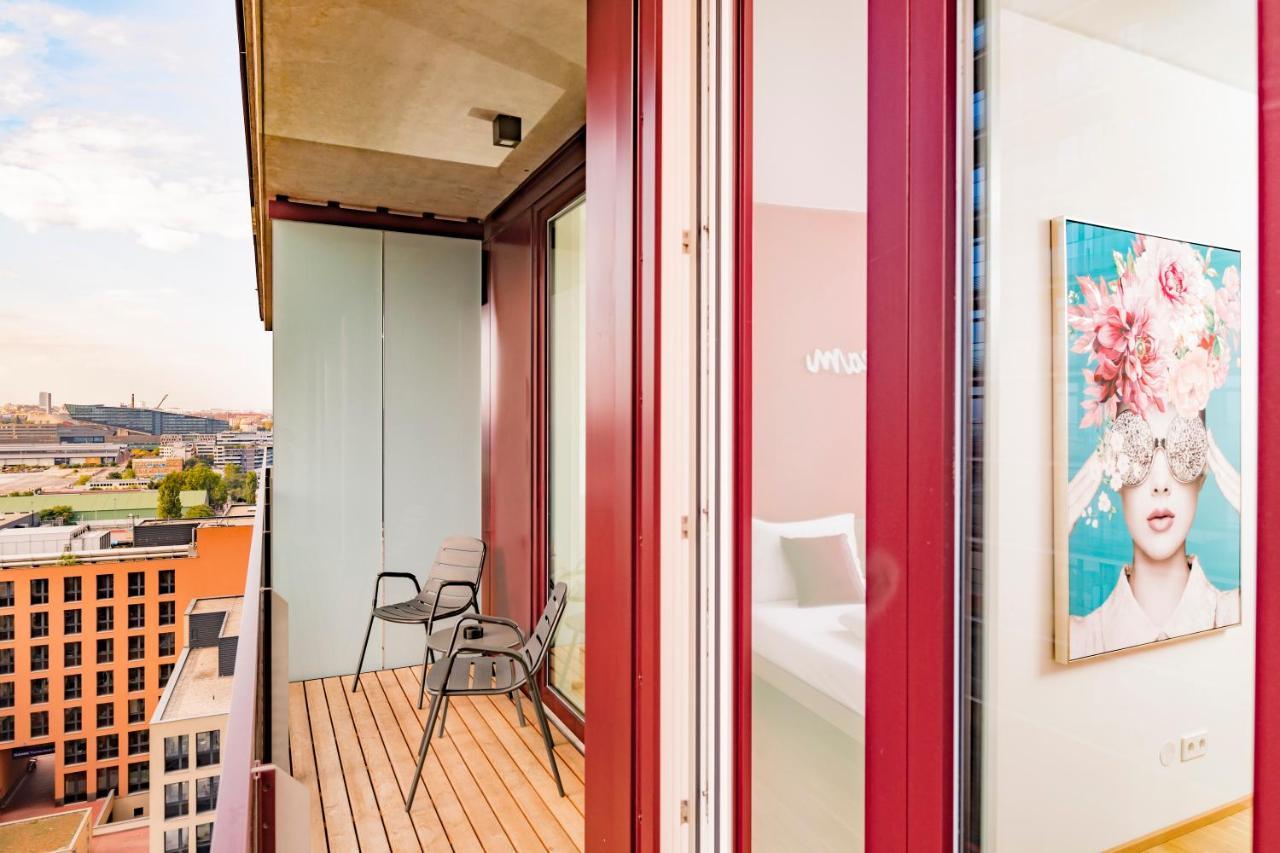 Triiiple Tower Dream With Rooftop-summer-pool Apartment Vienna