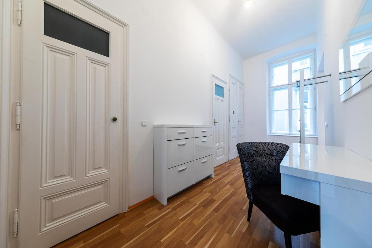 Apartment Dream Center Vienna