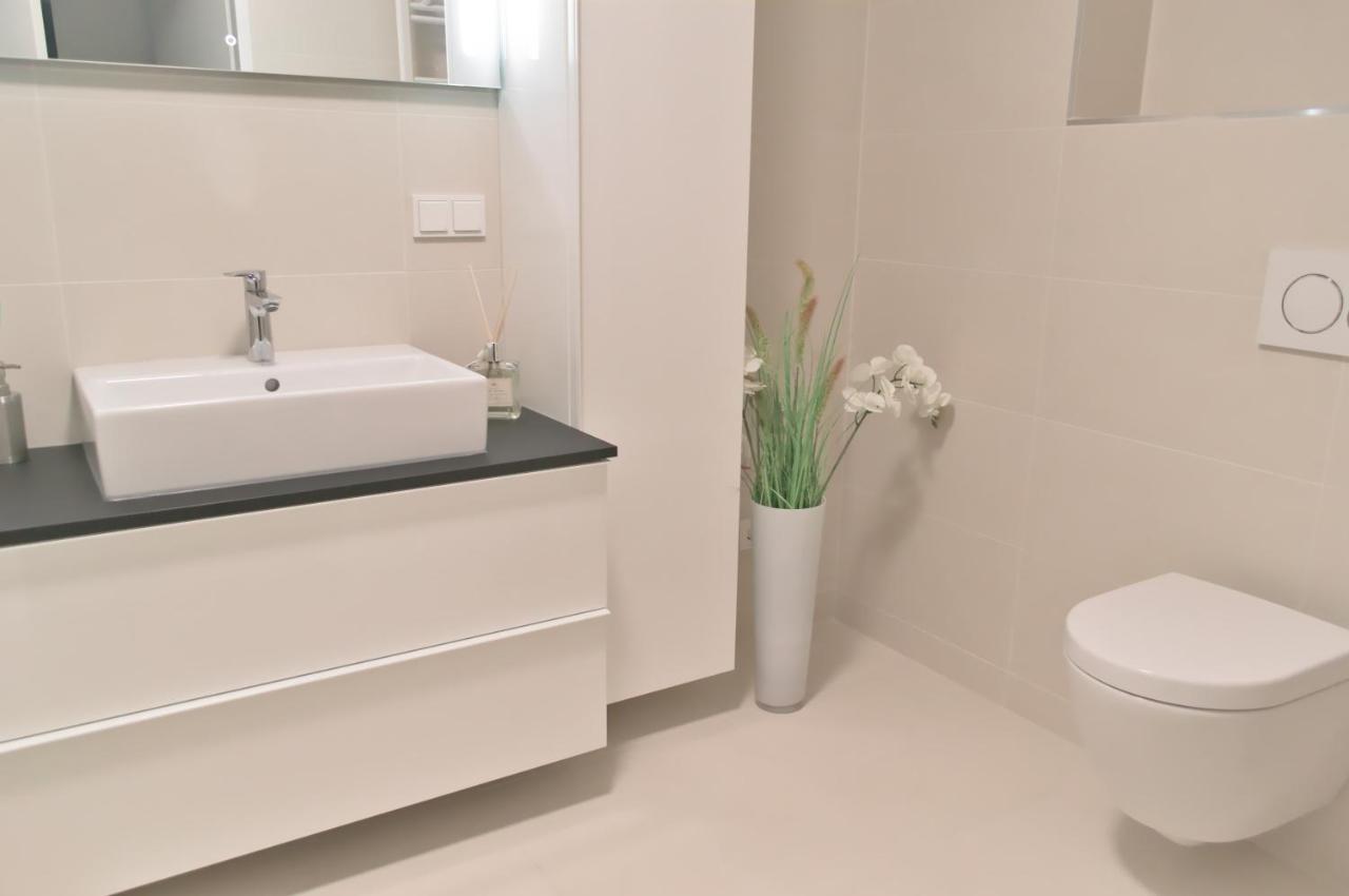Apartment Triiiple Level 21 Mit Balkon Und Tiefgarage Vienna
