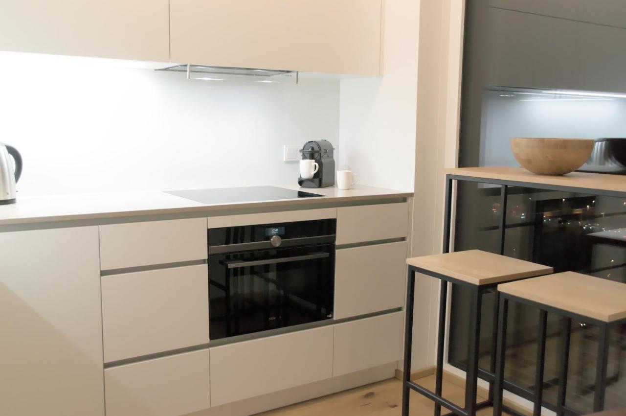 Triiiple Level 21 Mit Balkon Und Tiefgarage Apartment