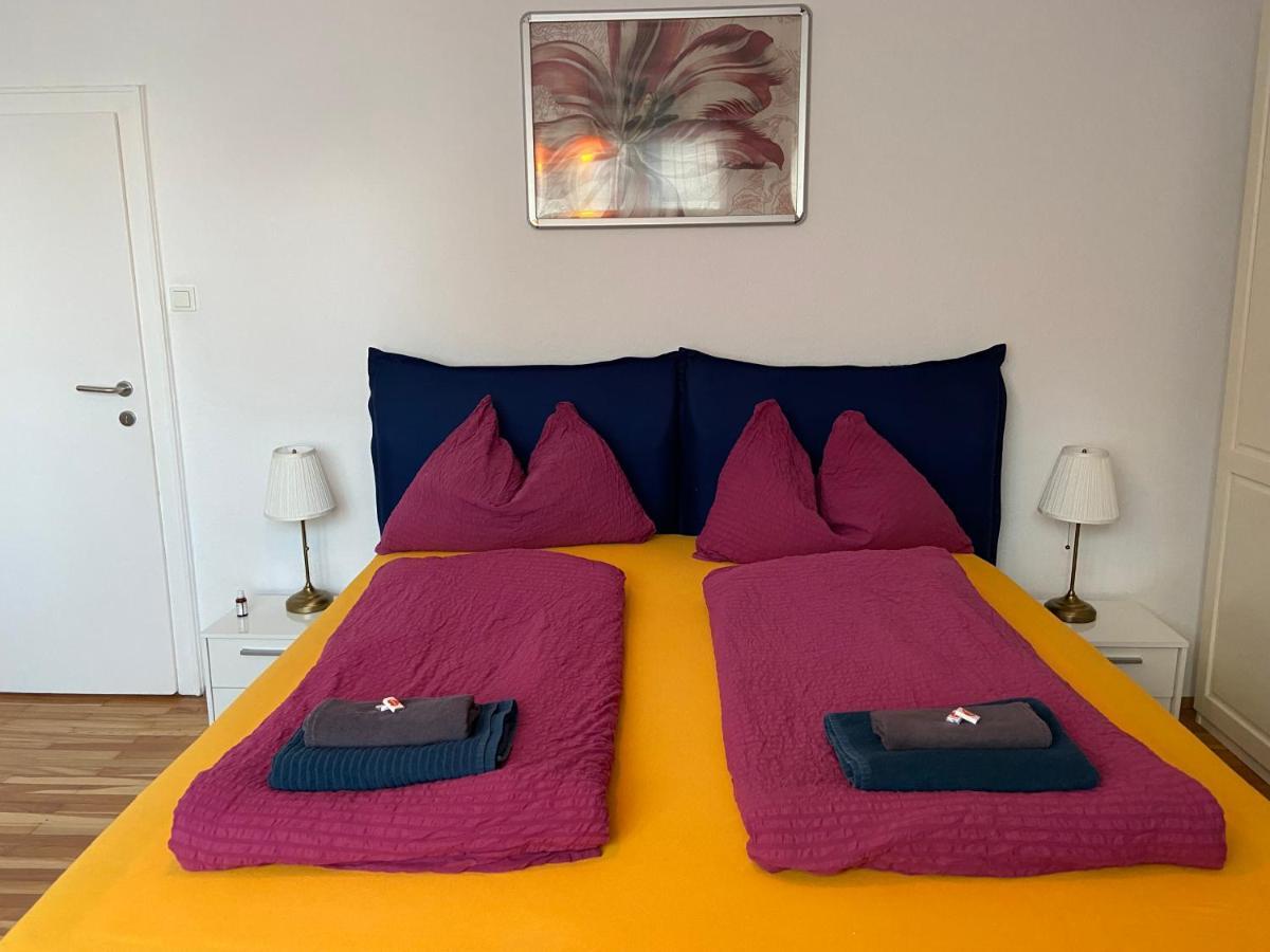 Domino Apartment *