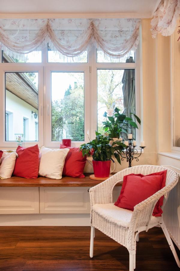 Renoviertes Mit Garten In Ruhelage * Wien