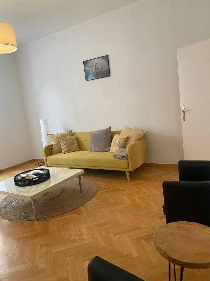 Apartment N70appartments *