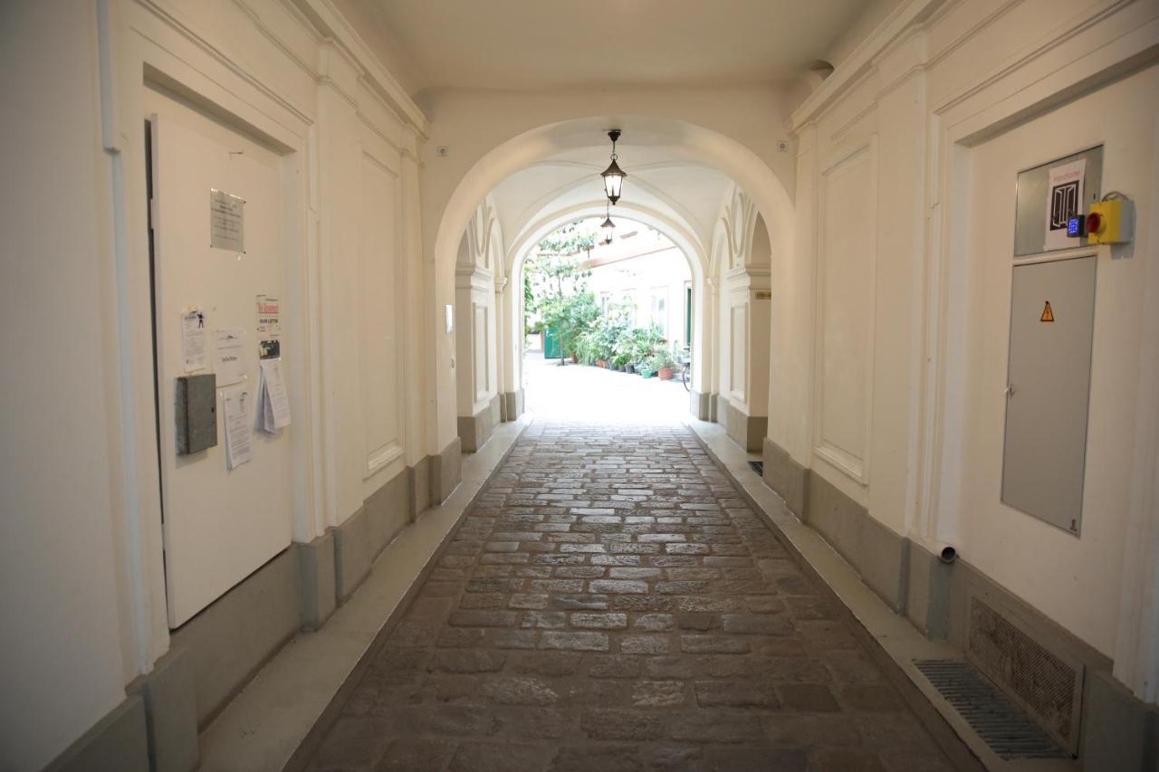 Apartment Heart Of Vienna- Next To Albertina Wien