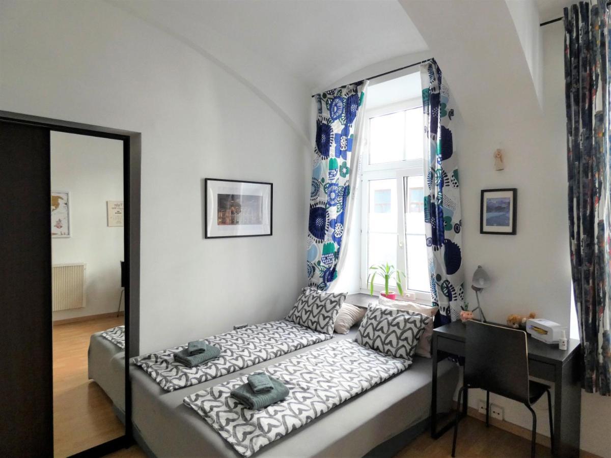 Msq Diana - 10 Min From Center - Free Coffee And Tea - High Speed Internet Vienna