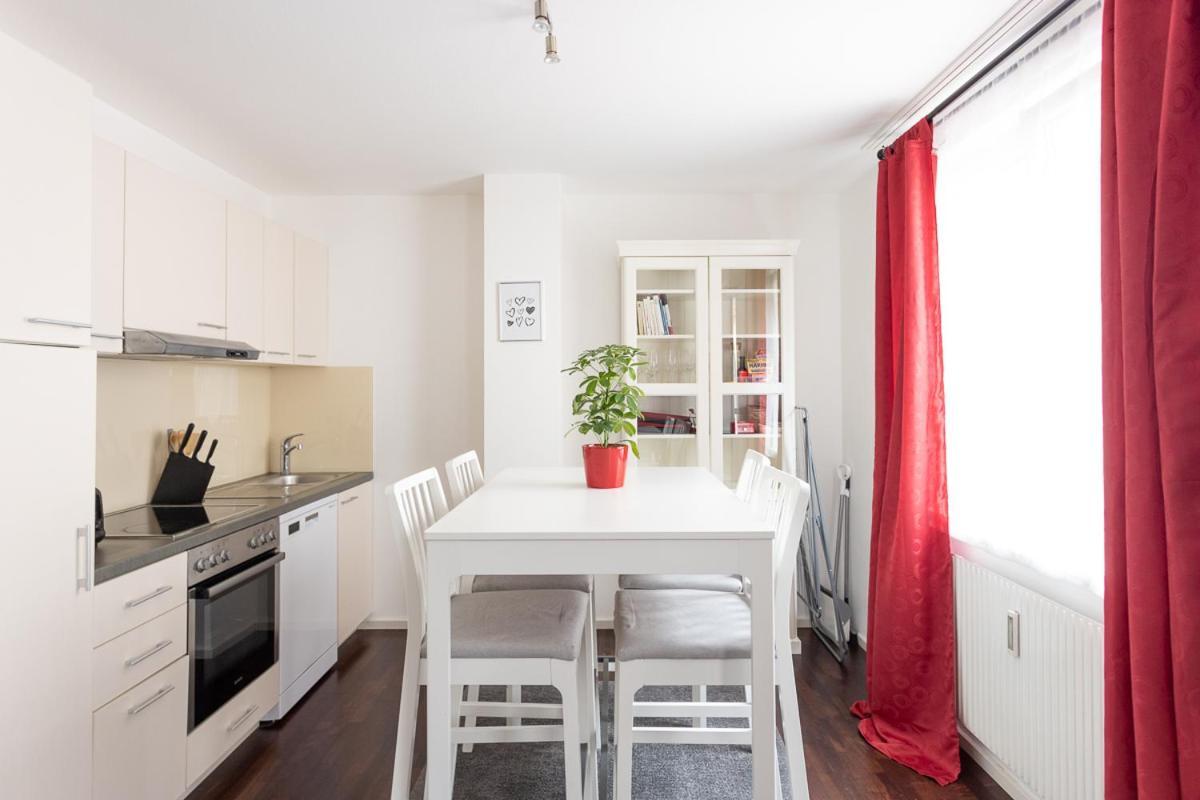 Apartment New Shalalaliving - Lovenest Or Workspace Near Schoenbrunn Bg Vienna