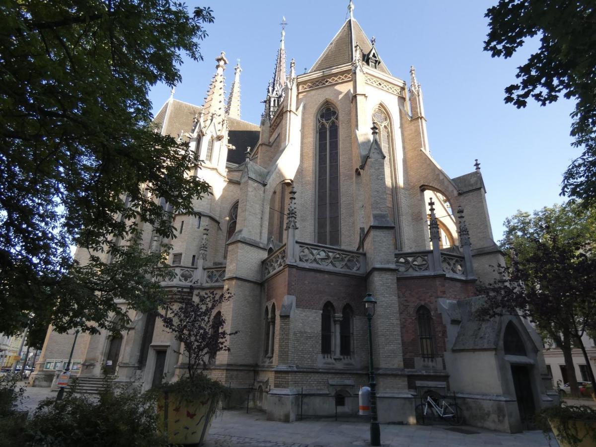Apartment Msq Diana - 10 Min From Center - Free Coffee And Tea - High Speed Internet
