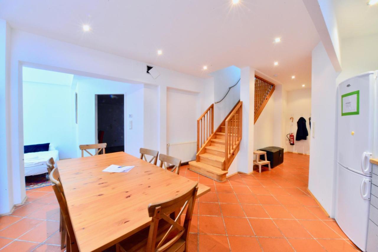 Spacious Flat With Panoramic View Apartment