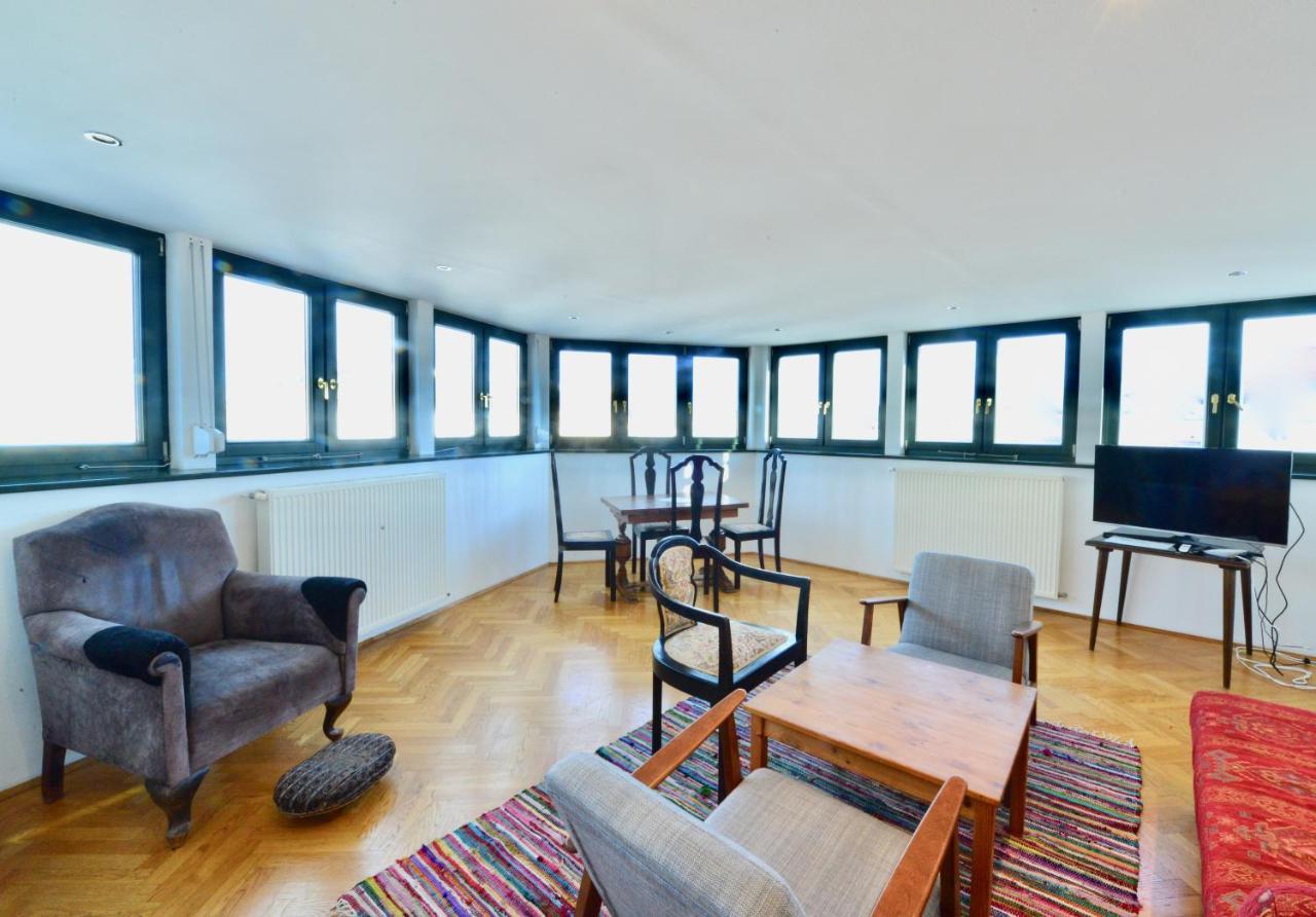 Spacious Flat With Panoramic View Vienna