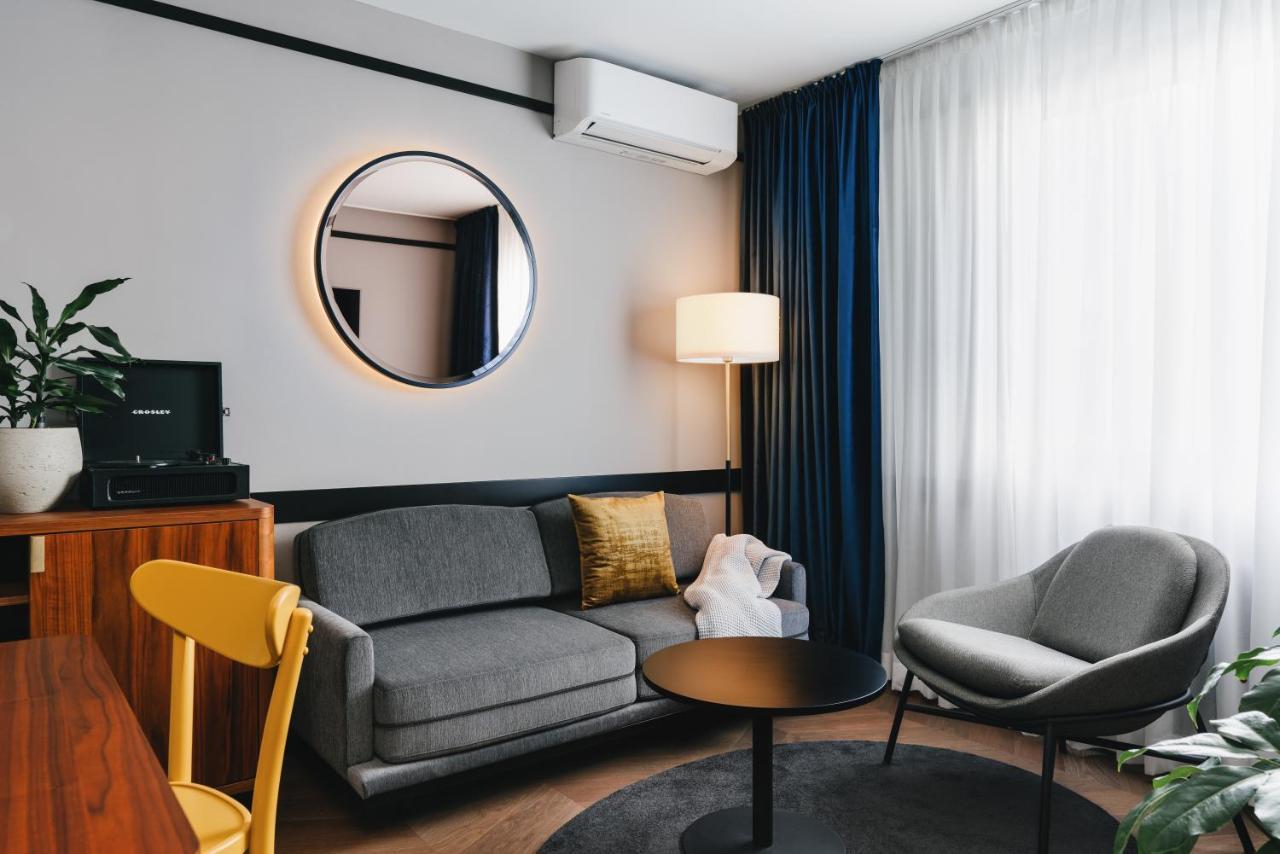 Gilbert Hotel