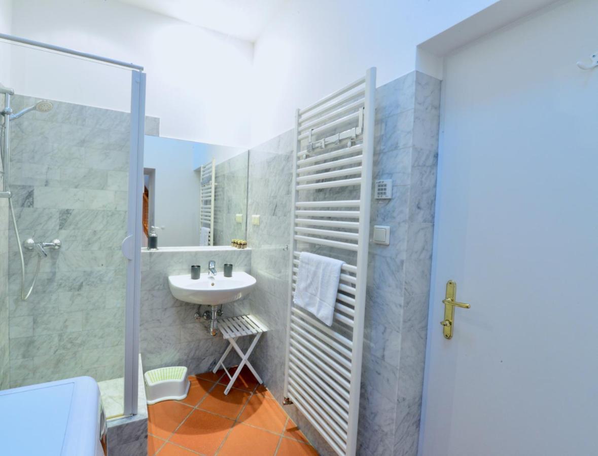 Spacious Flat With Panoramic View Apartment Vienna