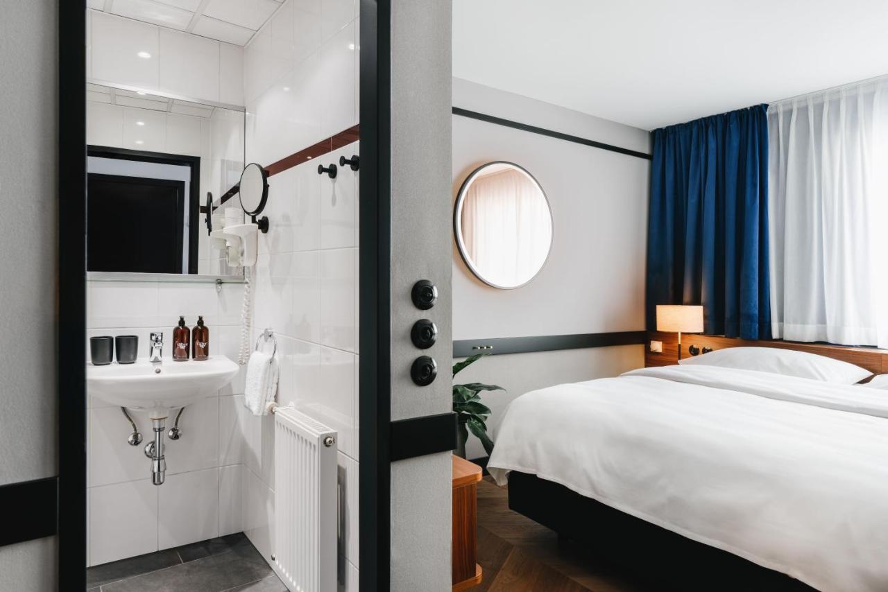 Gilbert Hotel